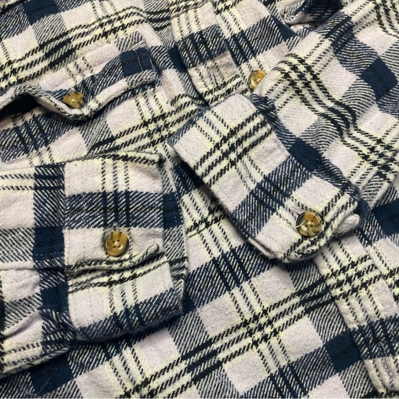 Free Assembly L 10/12 Girls Button Down Plaid Long Sleeve Shirt Pink PRELOVED - Picture 8 of 10